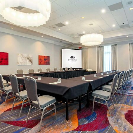 Hotel Doubletree By Hilton Atlanta Airport à College Park Extérieur photo