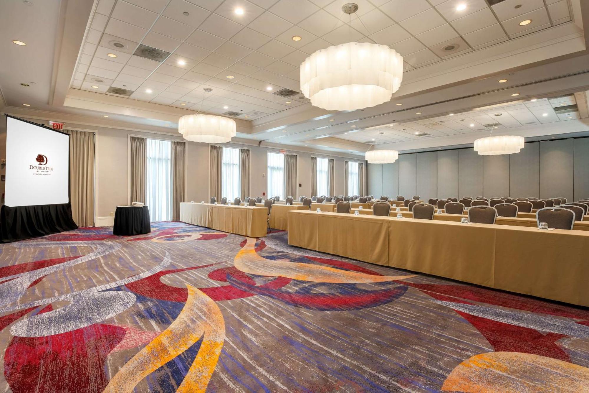 Hotel Doubletree By Hilton Atlanta Airport à College Park Extérieur photo