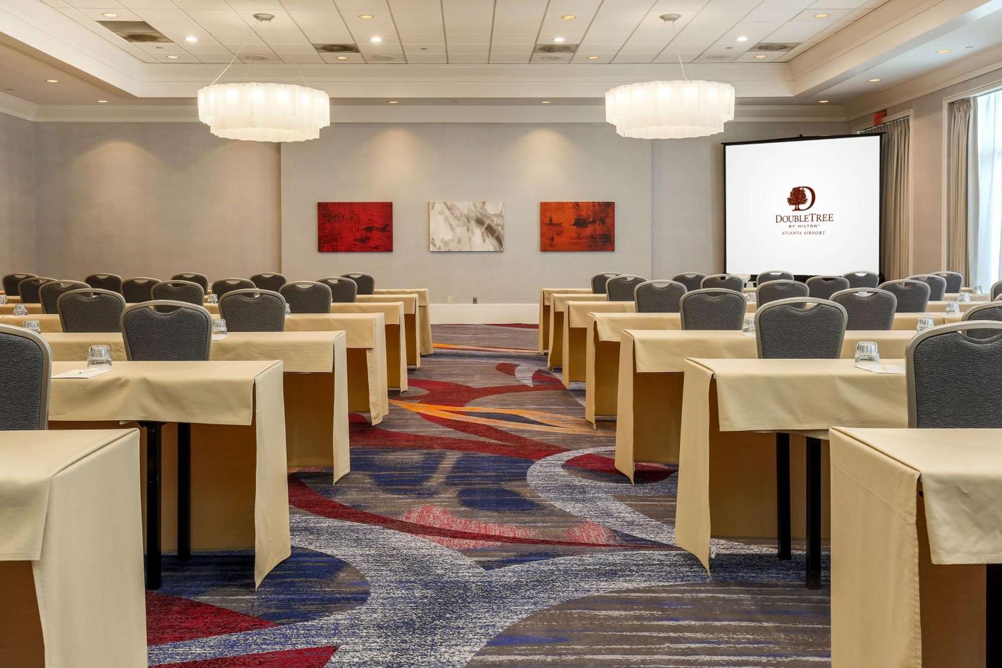 Hotel Doubletree By Hilton Atlanta Airport à College Park Extérieur photo