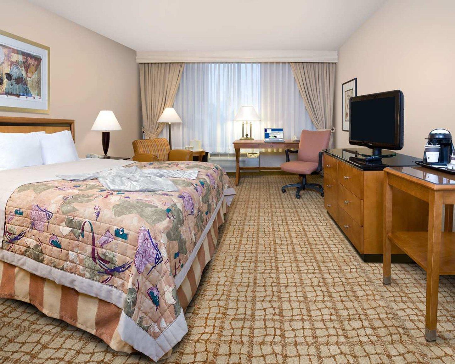 Hotel Doubletree By Hilton Atlanta Airport à College Park Extérieur photo